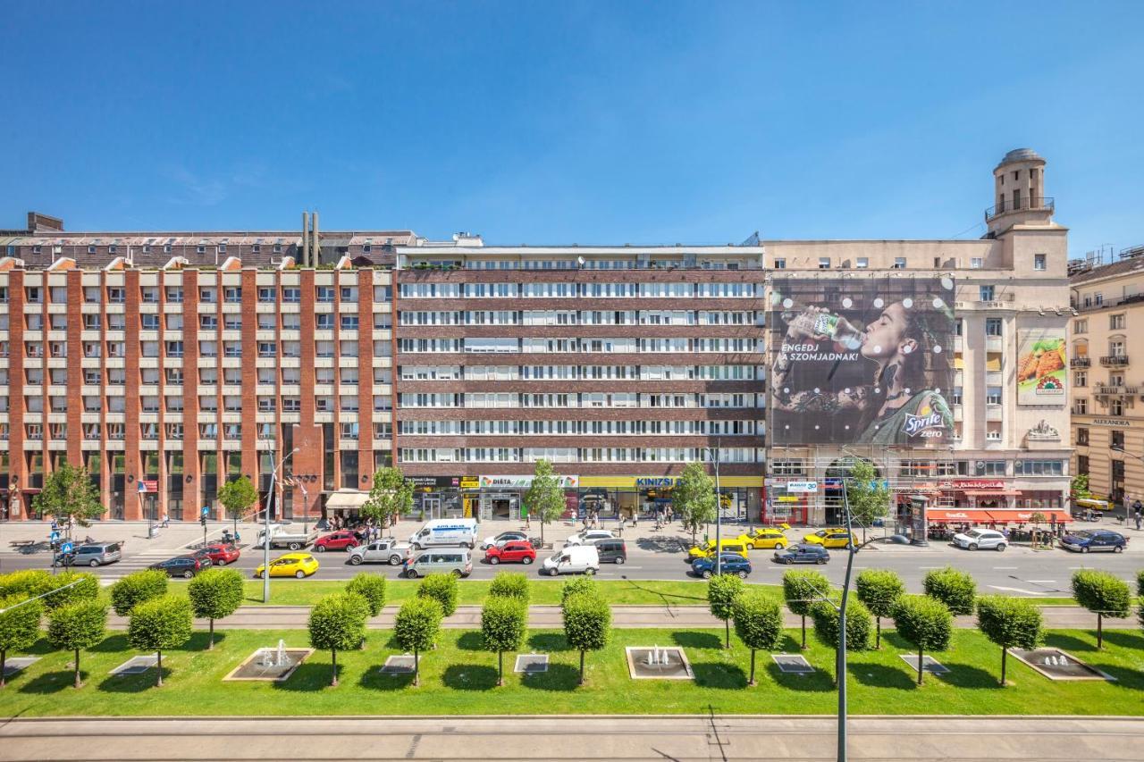 Modernized Unique Huge Central Apartment On 135Sqm Budapest Esterno foto