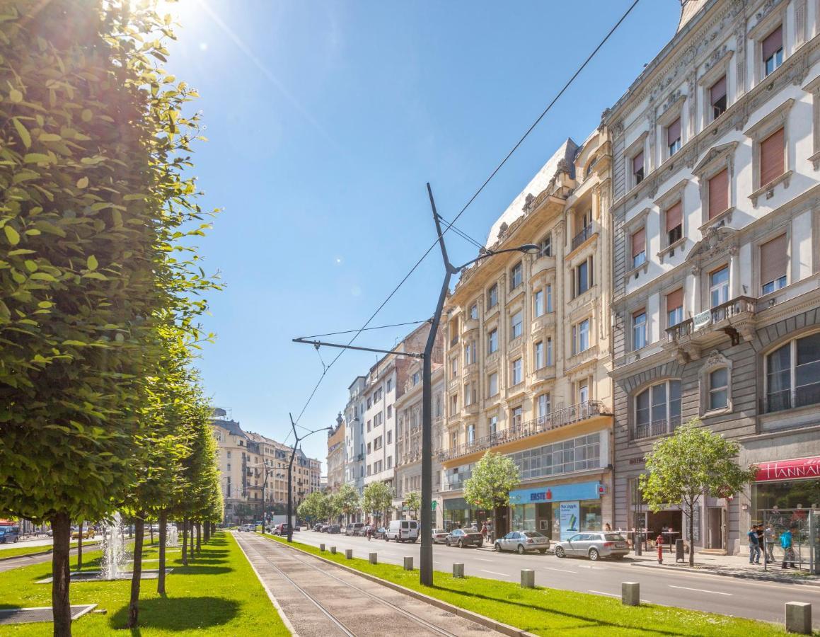 Modernized Unique Huge Central Apartment On 135Sqm Budapest Esterno foto